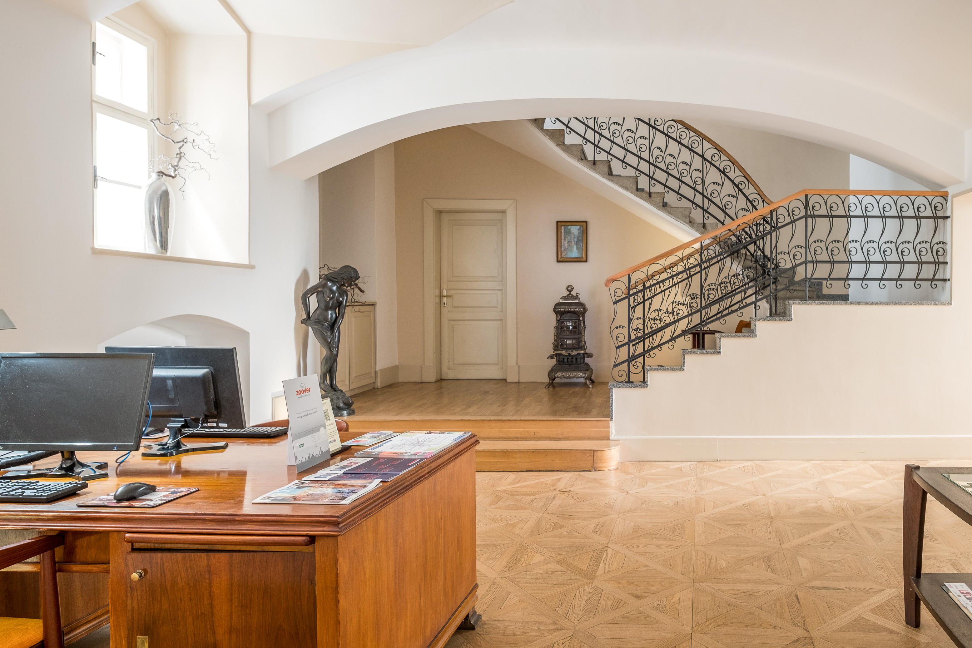 Bookquet Hotel Praga