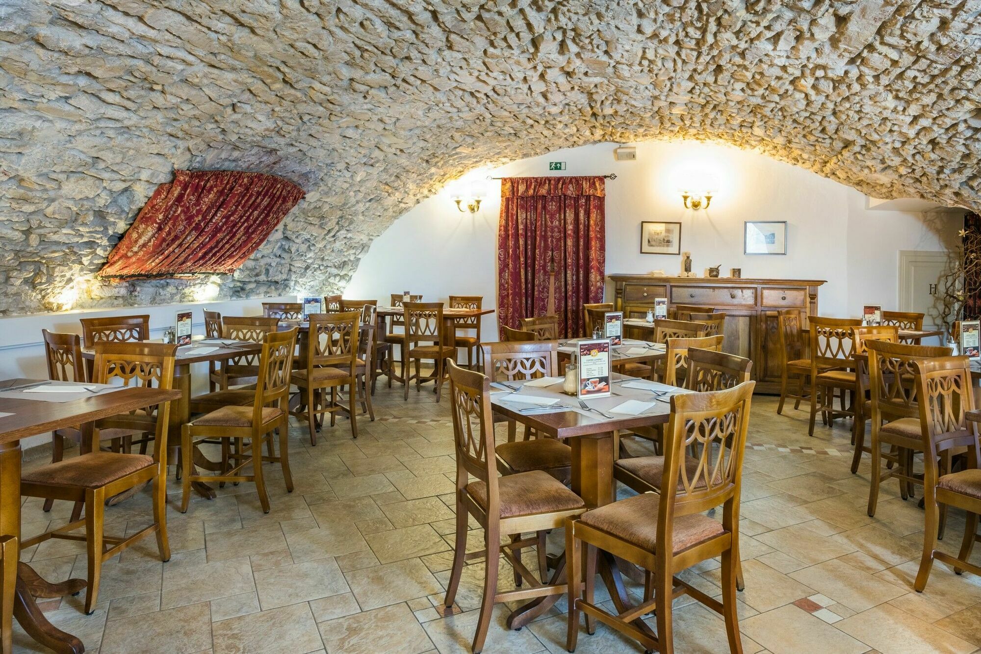 Hotel Leonardo 5*